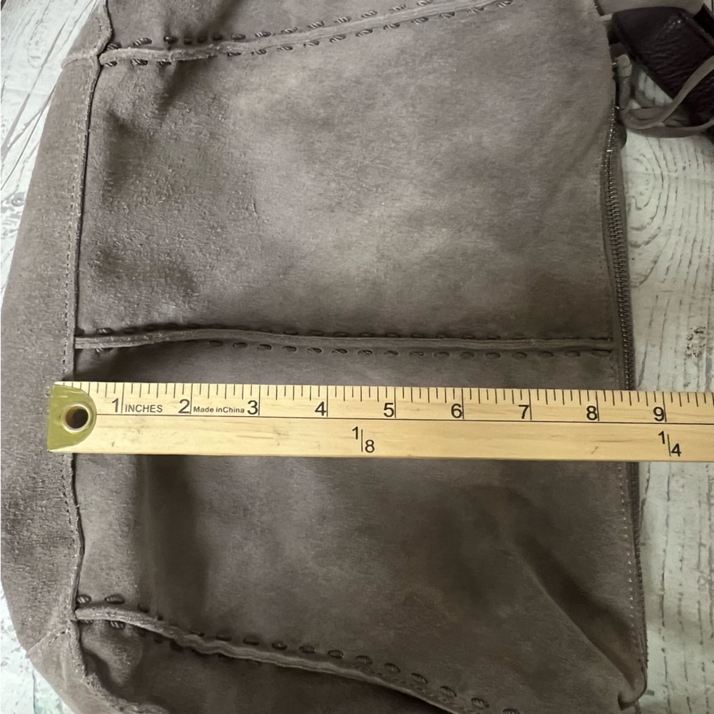The Sak Los Feliz Hobo Purse Shoulder Bag Mushroom Suede - Picture 9 of 16